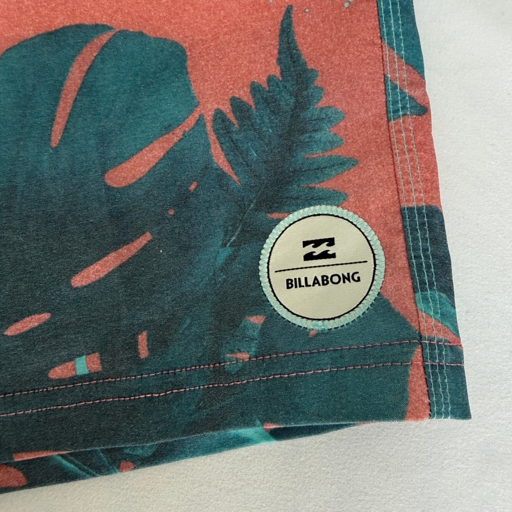 Billabong Mens Board Shorts Sz 38 Tropical Monstera Leaf Colorblock M141DTRB NWT - Picture 2 of 11